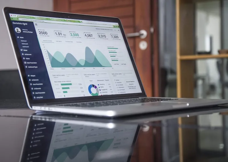 The GridRay Advantage: Scaling Without Inventory Risk